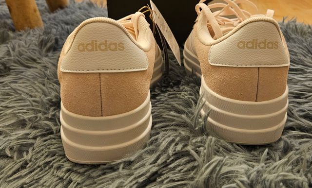 Zapatillas Adidas Gazelle rosas 37.5