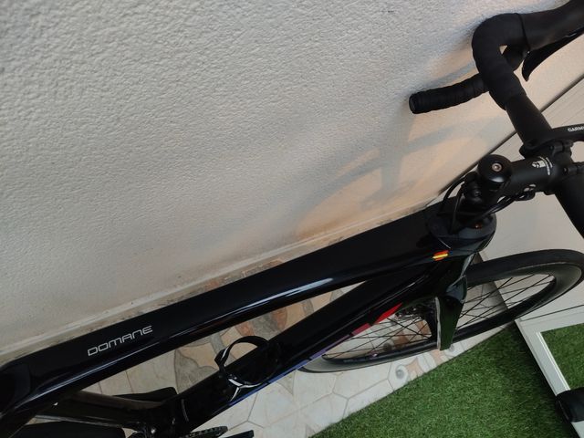 Trek Domane - Bicicleta Carretera