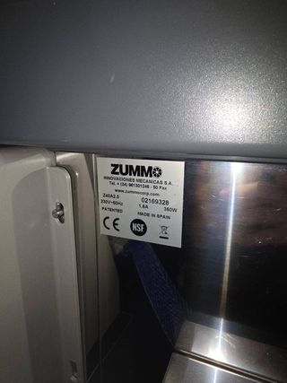 Zummo Z40 - Exprimidora de zumo profesional