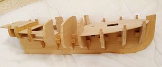 Casco interno de barco III de madera moldeada