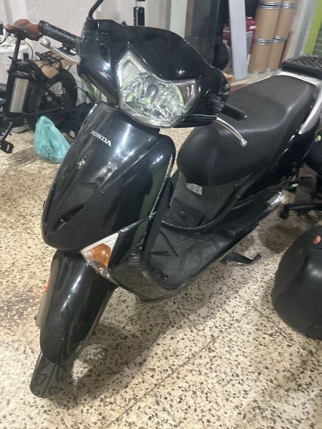 despiece honda lead 110 2010