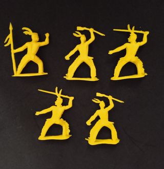 Lote 5 figuras de Irokois de la marca M. Sotorres.
