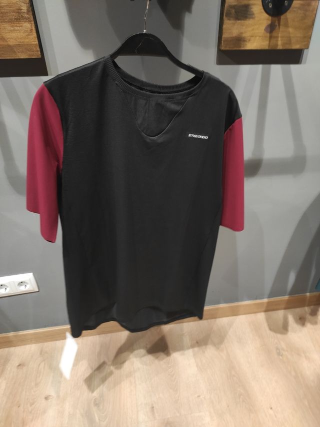 Maillot ciclismo Etxeondo