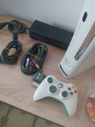 Pack Consola Xbox 360 blanca + juegos