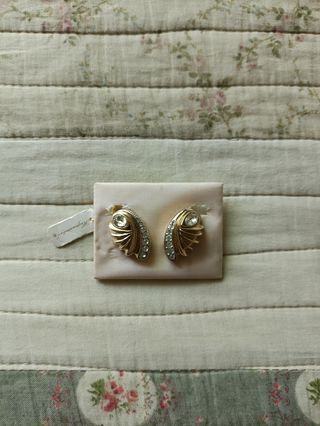 Pendientes Hispametul bañados en oro de 23k