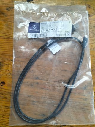 Cable Mercedes-Benz A 213 820 45 02