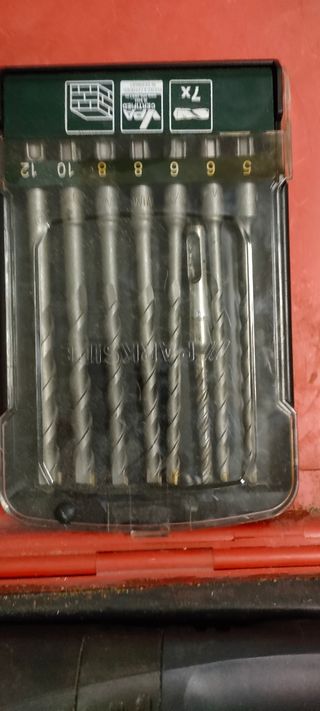 Taladro percutor AEG Millennium Xtra