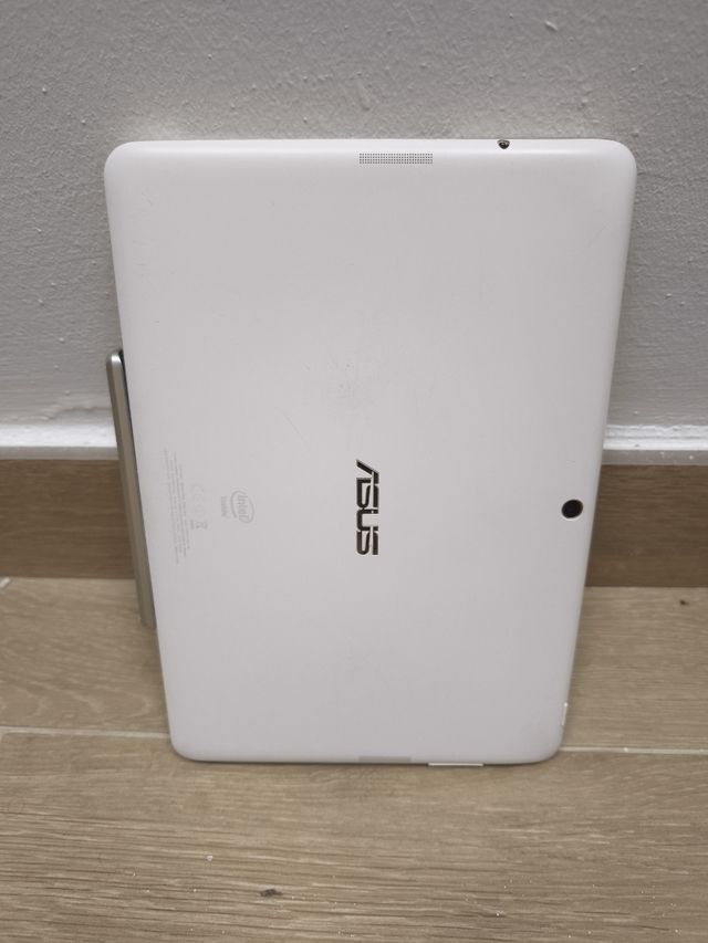 Tablet Asus Transformer K010 - Blanca