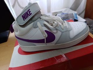 Zapatillas Nike Court Borough - Gris y Morado