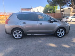 Peugeot 3008 2012