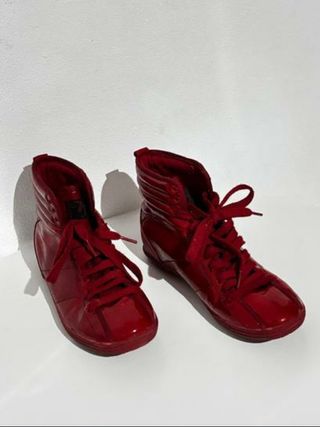 Zapatillas Zara rojas altas