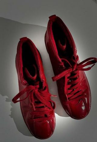 Zapatillas Zara rojas altas
