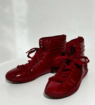 Zapatillas Zara rojas altas
