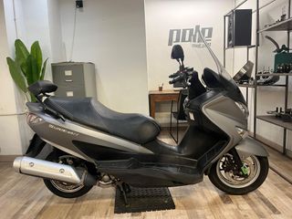 Suzuki Burgman 200