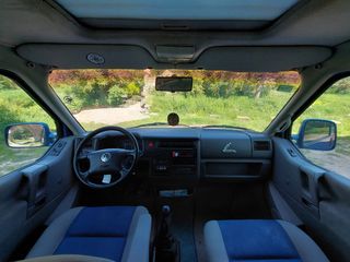 Volkswagen Multivan T4 2.5 TDI 150