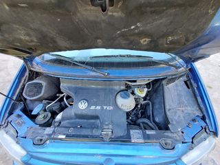 Volkswagen Multivan T4 2.5 TDI 150