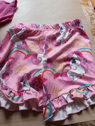 T-shirt e pantalone bambina