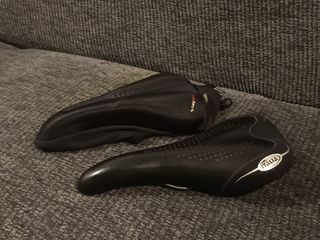Sillín bici Italia + funda