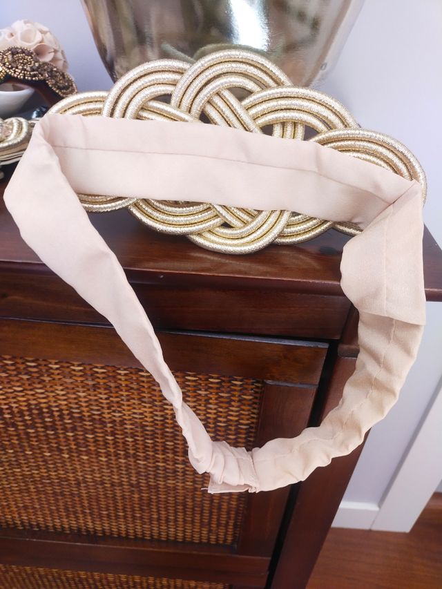 Cinturón dorado fiesta - beige