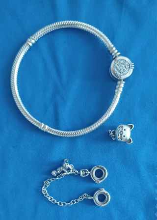 Pulsera Pandora plata - charms