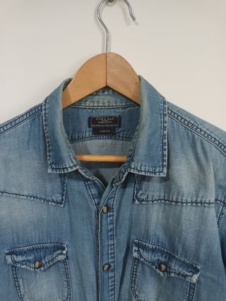 Camisa vaquera Zara Man - Talla 21