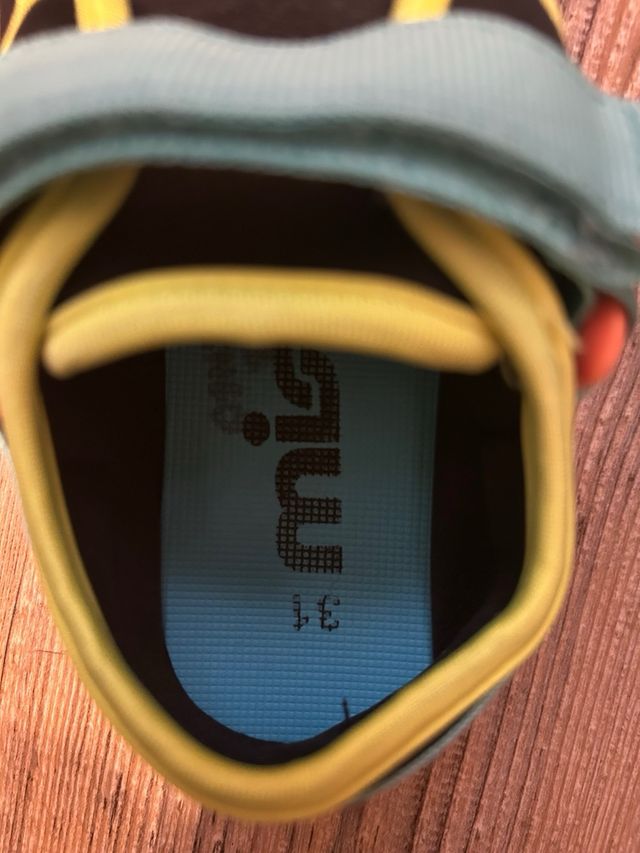 Sandalias Mistral Neopreno - Talla 31