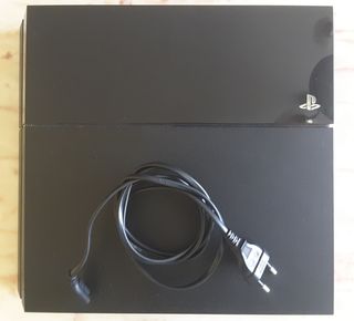 PS4 500 GB efecto espejo
