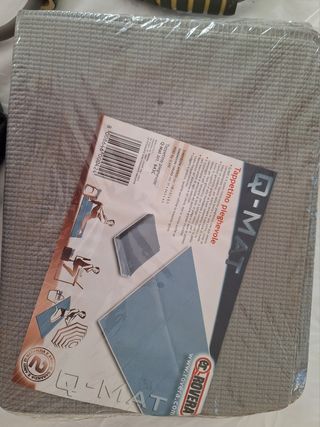 Tappetino per yoga fitness palestra. Rovera. Nuovo