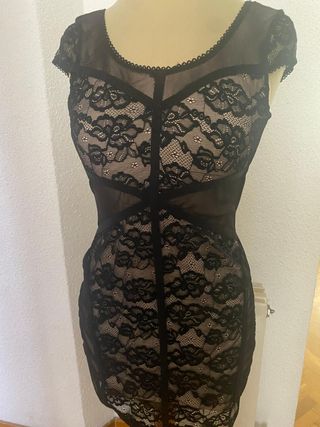 Vestido negro fiesta encaje