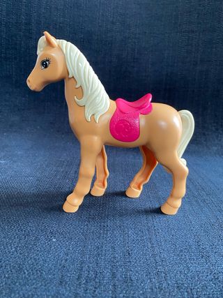 Pony Barbie McDonald's Mattel 