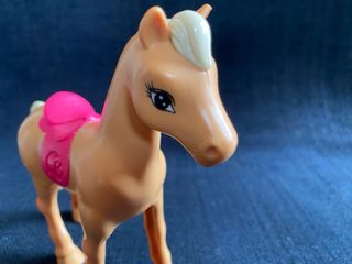 Pony Barbie McDonald's Mattel 