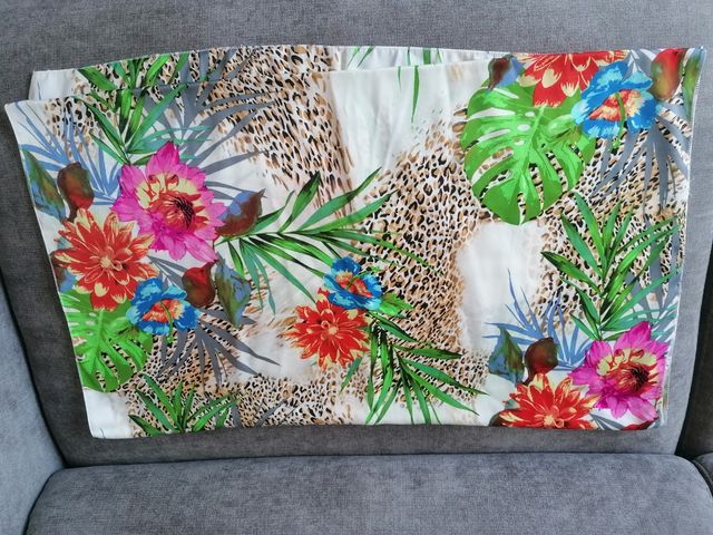 Pareo Foulard floreale animalier