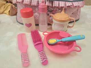 Canastilla "De Cuevas" con muñeca