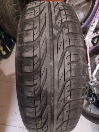 Neumáticos Pirelli R5183 usados