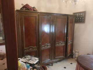 Ropero antiguo 4 puertas