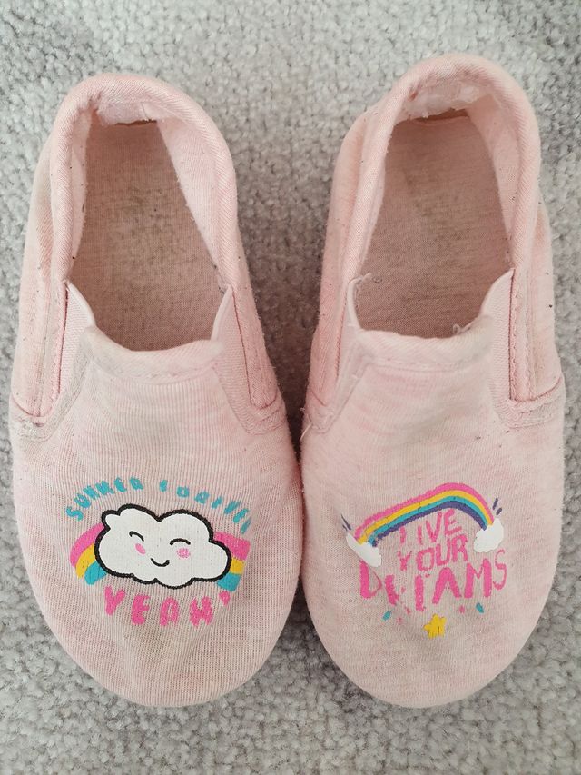 Zapatillas bebé niña talla 26