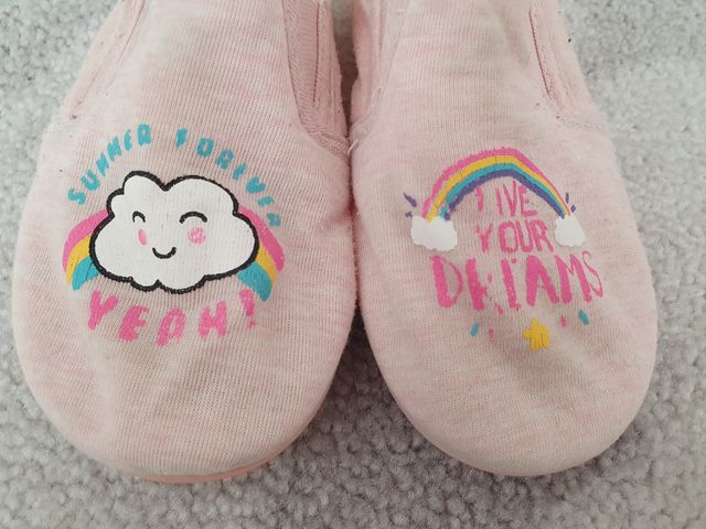 Zapatillas bebé niña talla 26