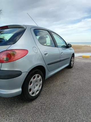 Peugeot 206 2004