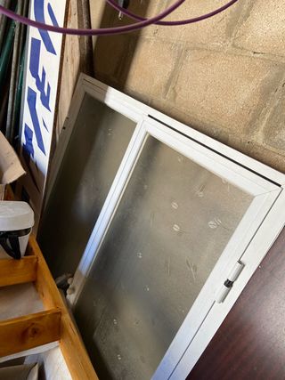 Ventana/puerta doble hoja aluminio