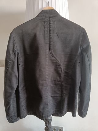 Chaqueta negra French Connection
