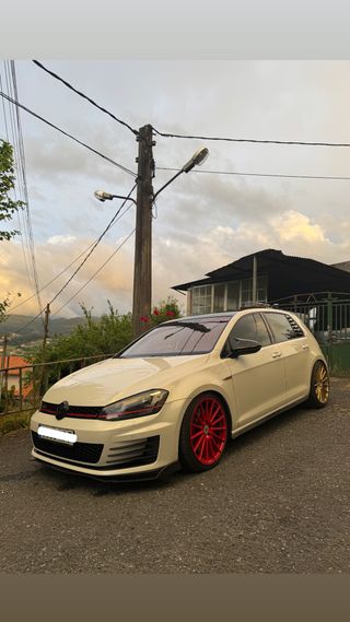 Volkswagen Golf 2014