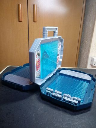 Hundir la flota - Batalla en el mar. Juego de mesa