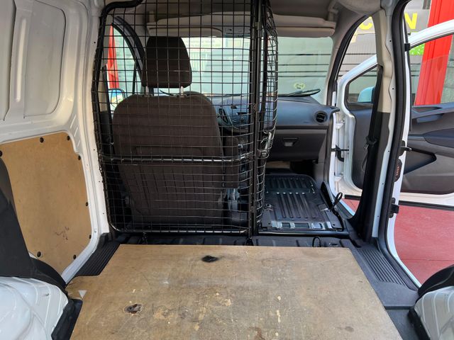 Ford Transit Courier 2016