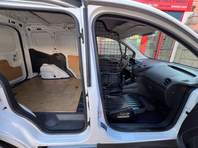 Ford Transit Courier 2016