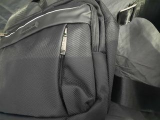 Bolso bandolera MOVOM unisex negro