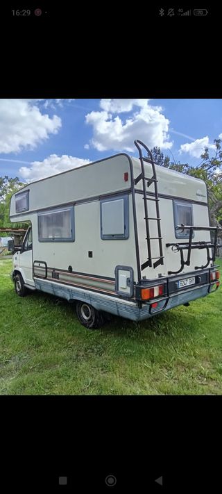 Autocaravana Burstner 