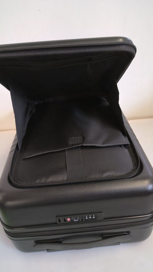 Maleta viaje eternitive negra W19Y3177