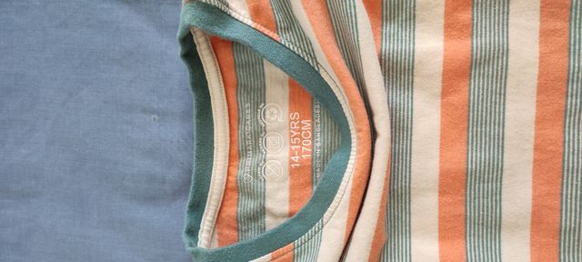 Camiseta de niño con manga corta