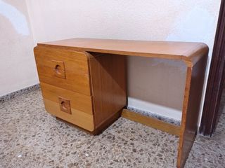Escritorio infantil madera años 70