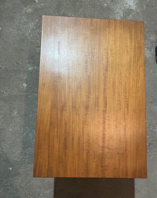Tavolino in legno marrone